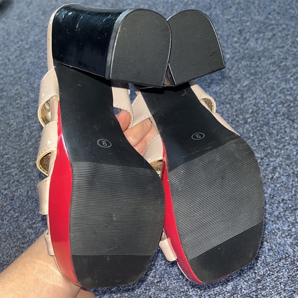 Glo jeans play form high heels - Picture 4 of 4